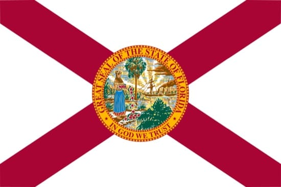 La bandera de Florida tiene la cruz roja por su pasado español