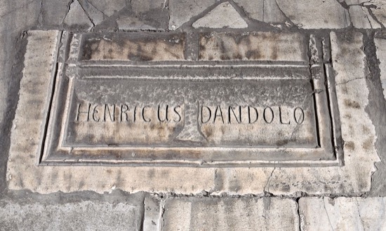 Enrico Dandolo, el único hombre enterrado en Santa Sofía