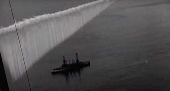 pantallas de humo creadas desde aviones en la Segunda Guerra Mundial