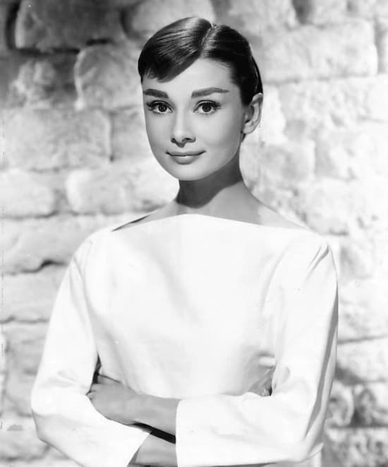 Los mil cigarros de un soldado que salvaron a Audrey Hepburn