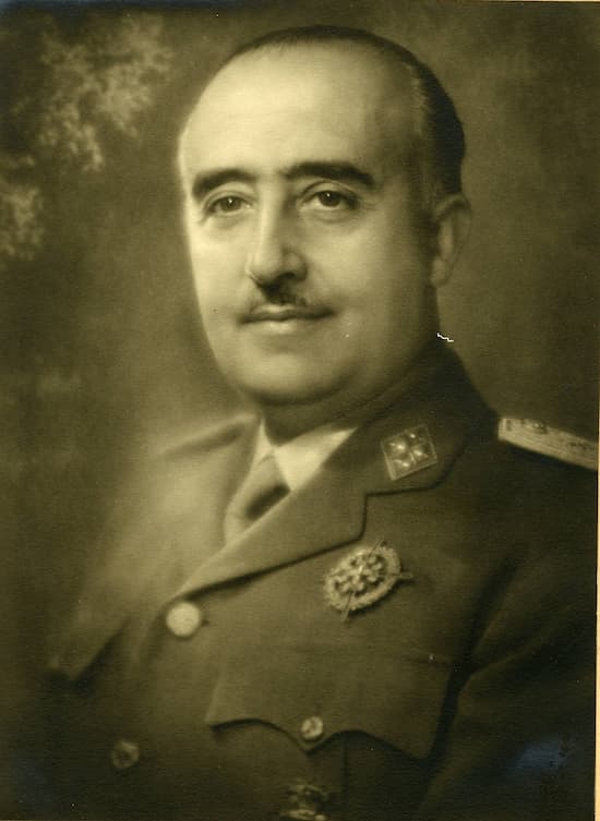 La nómina de Franco